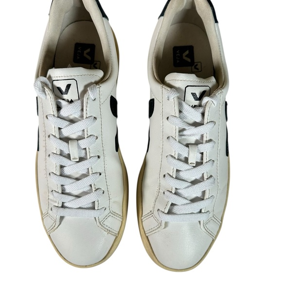 Veja Women's Urca CWL Casual Sneakers White/Navy - Picture 10 of 13